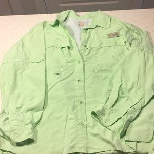 Columbia PFG women’s shirt